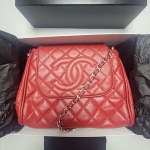 CHANEL Red Quilted Caviar Leather Purse